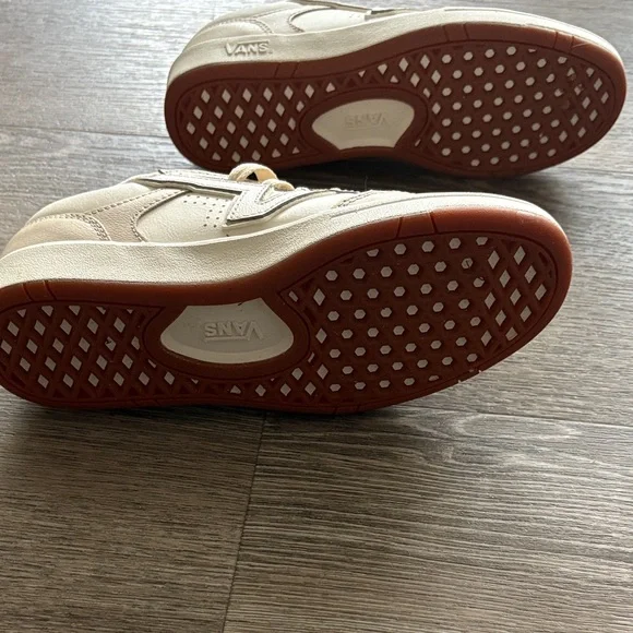 Vans Women's Beige and White Sneakers - Picture 2 of 4
